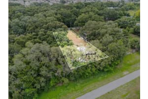 2145 HELWYN ROAD, AUBURNDALE, FL 33823 Sold 01/25/26