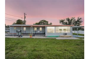 800 CHESAPEAKE DRIVE, TARPON SPRINGS, FL 34689 Sold 08/22/25