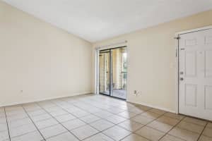8645 FANCY FINCH DRIVE, TAMPA, FL 33614 - MLS#MFRTB8402760