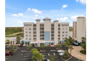 10530 Boardwalk Loop #305, LAKEWOOD RANCH