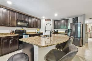 1715 CHATHAM GREEN CIRCLE, RUSKIN, FL 33570 - MLS#MFRTB8402849