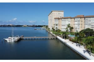 5108 Brittany Dr S #405, ST PETERSBURG