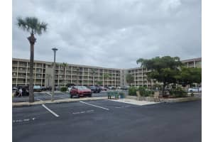 3592 Lake Bayshore Dr #217, BRADENTON