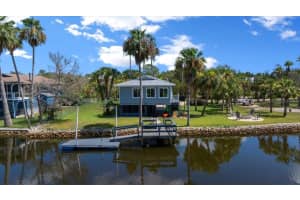 12046 GULF BREEZE COURT, CRYSTAL RIVER, FL 34429 - MLS#MFRTB8402879