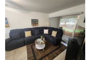 1975 BAY DRIVE, LARGO, FL 33770 - MLS#MFRTB8402901