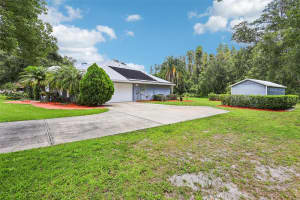 10537 SMOKIE CREEK LANE, LAKELAND, FL 33809 - MLS#MFRTB8402921