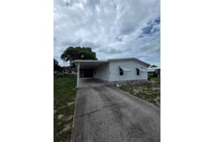 15439 BROOKRIDGE BOULEVARD, BROOKSVILLE, FL 34613 - MLS#MFRTB8402942