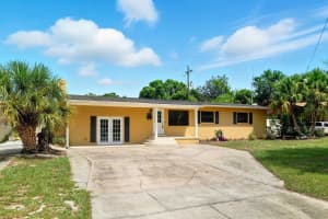 3707 PELICAN LANE, ORLANDO, FL 32803 - MLS#MFRTB8403048