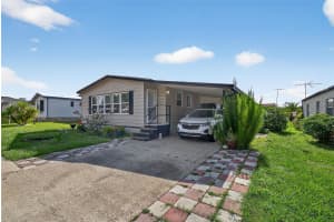 3850 SARAH DRIVE, WESLEY CHAPEL, FL 33543 - MLS#MFRTB8403072