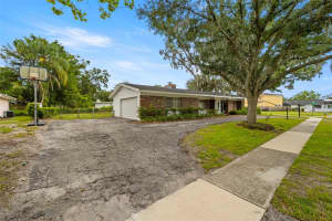 3120 COCOS ROAD, TAMPA, FL 33618 Sold 08/15/25