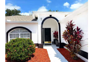 2526 SAGE DRIVE, KISSIMMEE, FL 34758 Sold 09/29/25