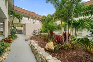 2704 2ND STREET, INDIAN ROCKS BEACH, FL 33785 - MLS#MFRTB8403207