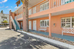 10280 GULF BOULEVARD, ST PETERSBURG, FL 33706 - MLS#MFRTB8403248