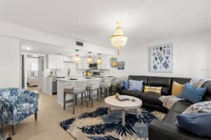 10280 GULF BOULEVARD, ST PETERSBURG, FL 33706 - MLS#MFRTB8403248