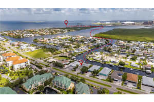 1049 APOLLO BEACH BOULEVARD, APOLLO BEACH, FL 33572 Sold 08/28/25