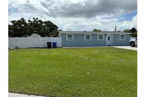 2927 HENRY AVENUE, TAMPA, FL 33614 - MLS#MFRTB8403309