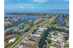 1041 APOLLO BEACH BOULEVARD, APOLLO BEACH, FL 33572 - MLS#MFRTB8403321
