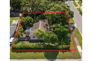 655 42ND AVENUE, ST PETERSBURG, FL 33703 - MLS#MFRTB8403504