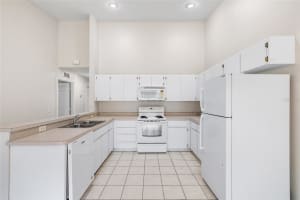 37228 GRASSY HILL LANE, DADE CITY, FL 33525 - MLS#MFRTB8403506