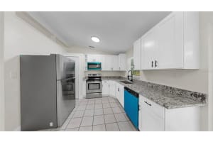 9650 STARLINE DRIVE, DADE CITY, FL 33525 Sold 08/26/25