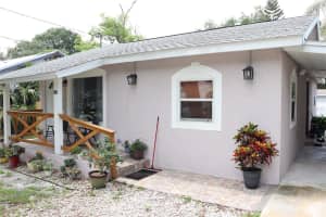 816 MINNEHAHA STREET, TAMPA, FL 33604 - MLS#MFRTB8403566