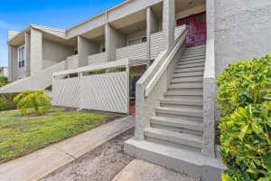 630 WINDRUSH BAY DRIVE, TARPON SPRINGS, FL 34689 Sold 08/29/25