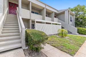 630 WINDRUSH BAY DRIVE, TARPON SPRINGS, FL 34689 Sold 08/29/25