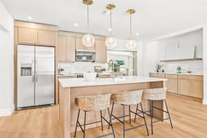 5833 4TH AVENUE, ST PETERSBURG, FL 33710 Sold 08/12/25