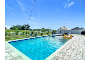 10328 CRESTVIEW HEIGHTS AVENUE, THONOTOSASSA, FL 33592 Sold 08/07/25