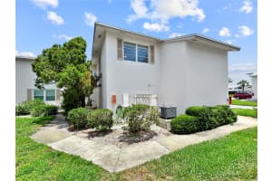 3265 40TH WAY, ST PETERSBURG, FL 33711 - MLS#MFRTB8403790