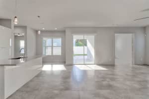 5206 FERN ROW LANE, TAMPA, FL 33611 - MLS#MFRTB8403846