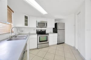 3245 SALISBURY DRIVE, HOLIDAY, FL 34691 Sold 08/27/25