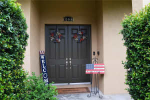 32449 LAUREL COURT, SAN ANTONIO, FL 33576 - MLS#MFRTB8403881