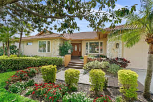 4964 60TH AVENUE, ST PETERSBURG, FL 33715 - MLS#MFRTB8403896