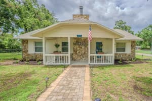 1403 E Tomlin St, PLANT CITY