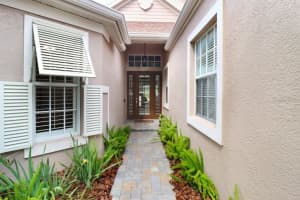 10408 EDGEFIELD PLACE, TAMPA, FL 33626 - MLS#MFRTB8403927