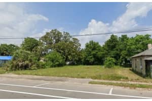 2302 DAVIS HIGHWAY, PENSACOLA, FL 32503 - MLS#MFRTB8403982