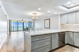 15400 GULF BLVD #702, MADEIRA BEACH, FL 33708 Sold 07/31/25