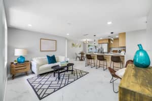 208 PALMETTO ROAD, NOKOMIS, FL 34275 - MLS#MFRTB8404004