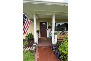 5299 35TH AVENUE, ST PETERSBURG, FL 33710 - MLS#MFRTB8404016