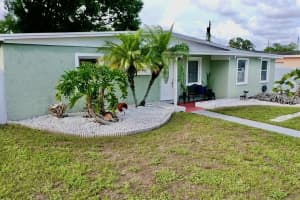 2813 W Kenmore Ave, TAMPA