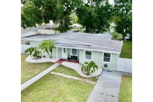 2813 KENMORE AVENUE, TAMPA, FL 33614 - MLS#MFRTB8404064