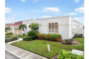 4719 61ST AVENUE TERRACE, BRADENTON, FL 34210 - MLS#MFRTB8404068