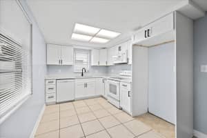 9415 CRABTREE LANE, PORT RICHEY, FL 34668 - MLS#MFRTB8404071