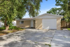 3524 Hoover Dr, HOLIDAY