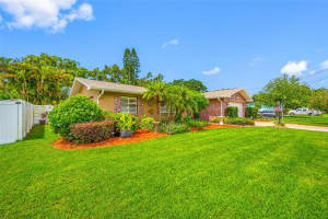 1975 VALLEY DRIVE, DUNEDIN, FL 34698 Sold 09/30/25
