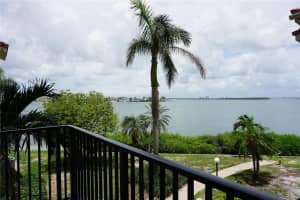 6322 PALMA DEL MAR BOULEVARD, ST PETERSBURG, FL 33715 - MLS#MFRTB8404116