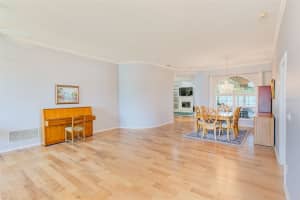 13510 OAK RUN COURT, SEMINOLE, FL 33776 - MLS#MFRTB8404257