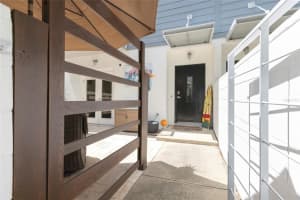 343 4TH AVENUE, ST PETERSBURG, FL 33701 Sold 09/24/25