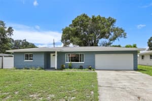 992 20th St Sw, LARGO